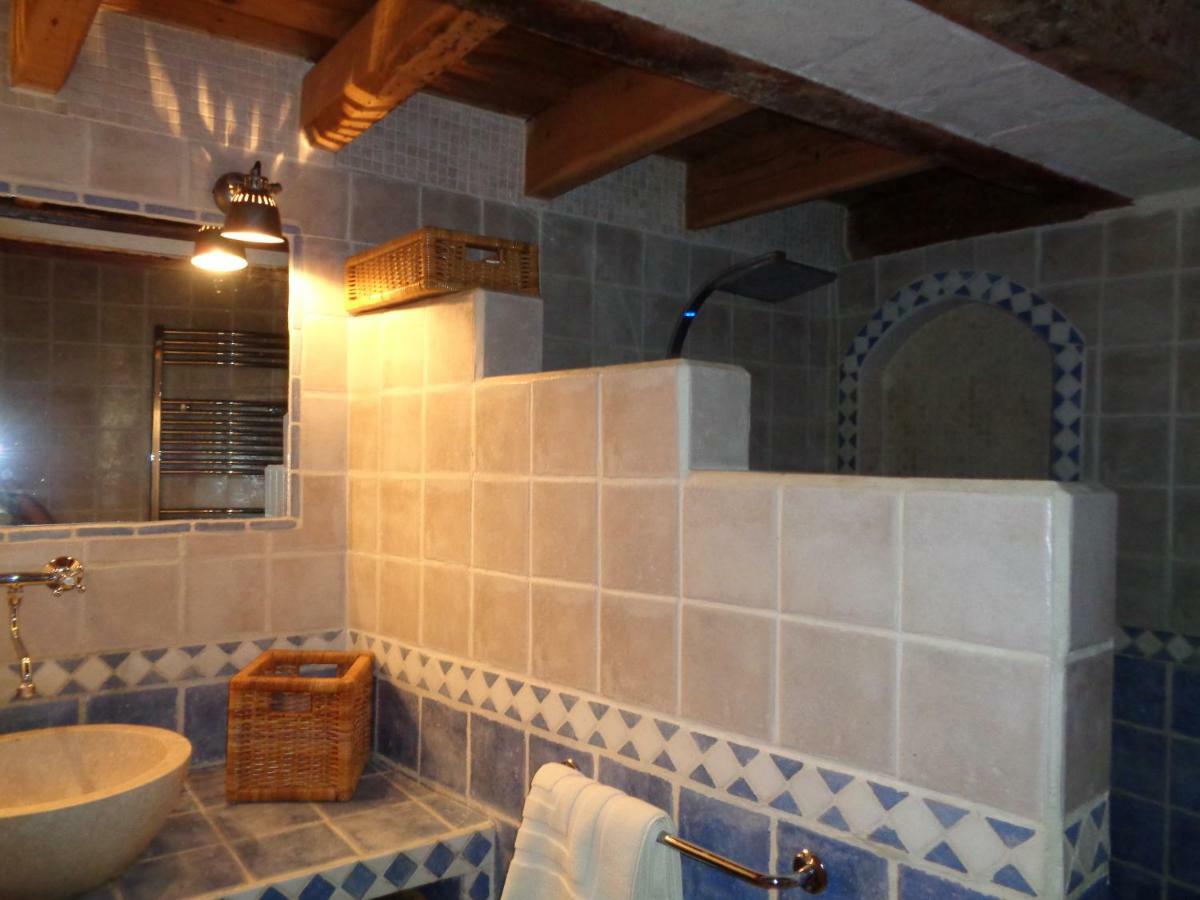 Le Lapin Blanc Apartment Saint-Remy-de-Provence Bagian luar foto