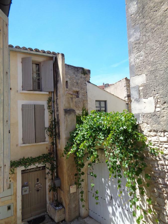 Le Lapin Blanc Apartment Saint-Remy-de-Provence Bagian luar foto